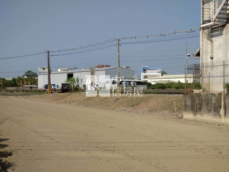 鳥松捷運國７交流道大面寬農地房屋室內格局與周邊環境