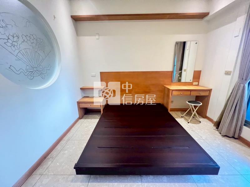 航空VISA二房+車位房屋室內格局與周邊環境