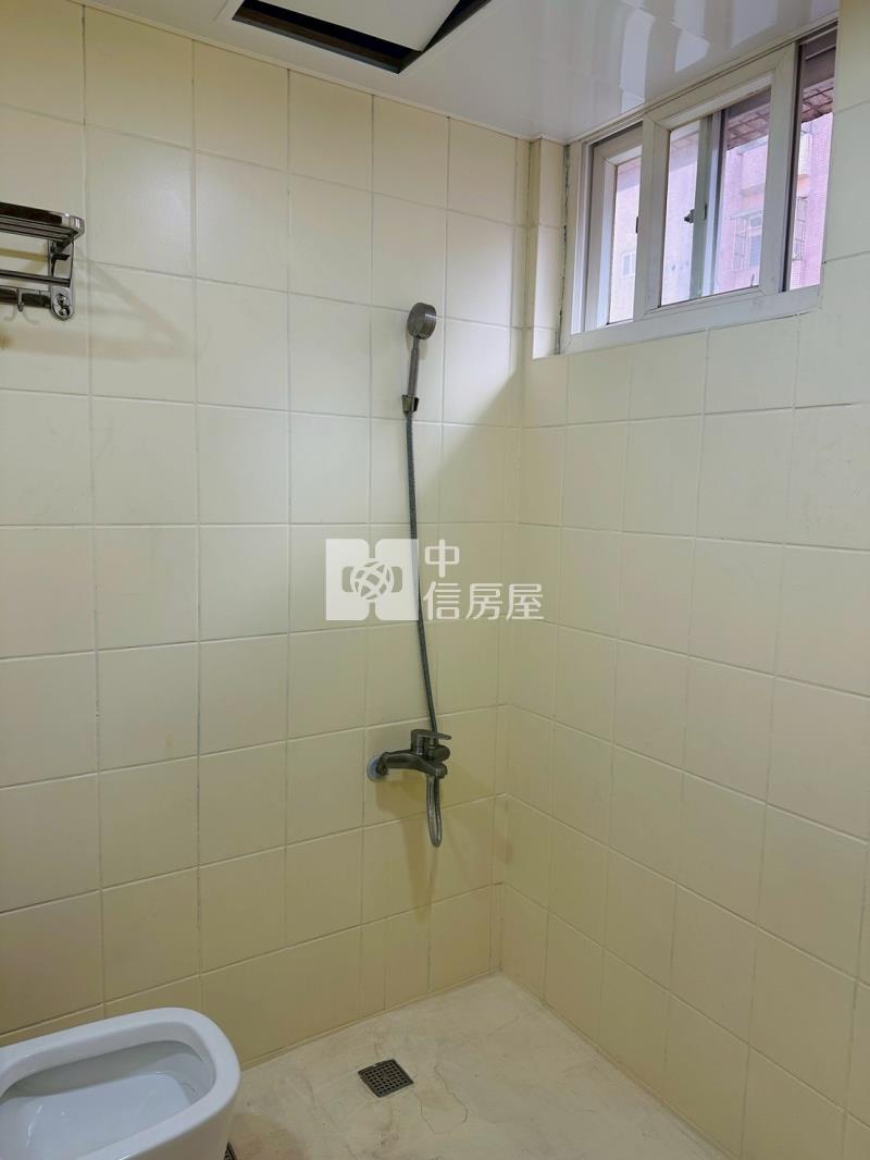 比佛利加州區美三房房屋室內格局與周邊環境