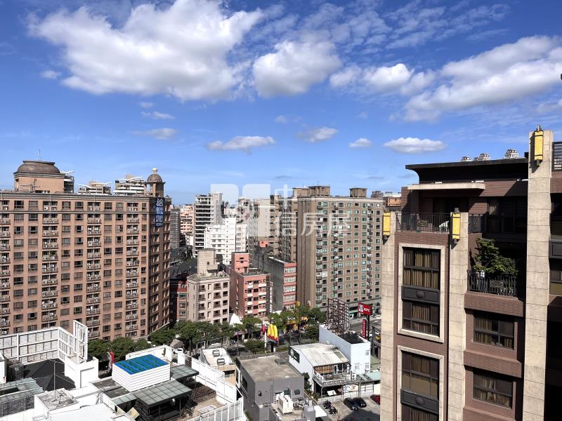 藝文力璞悅三房車房屋室內格局與周邊環境