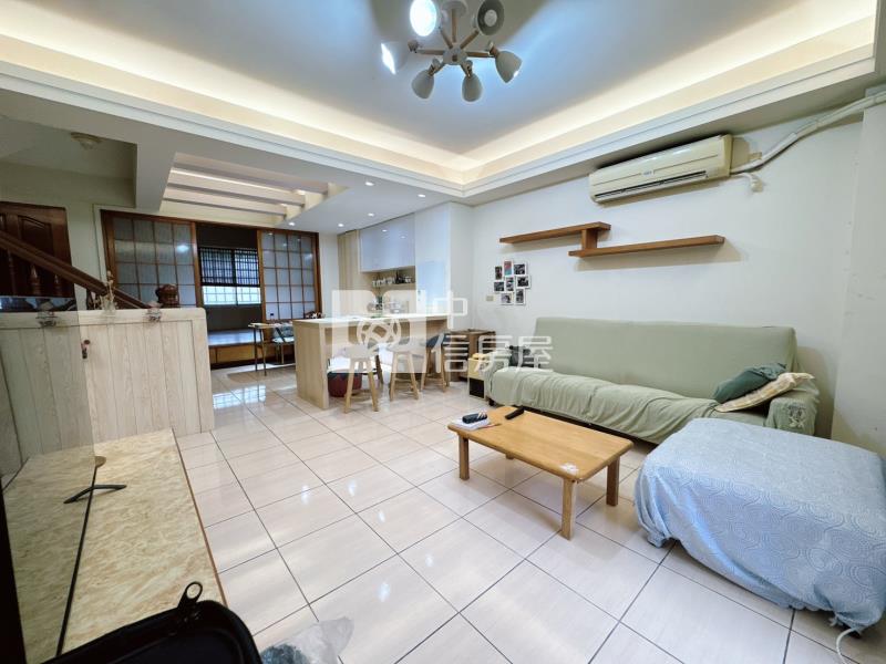 中壢近A19站大4房車上疊別墅房屋室內格局與周邊環境