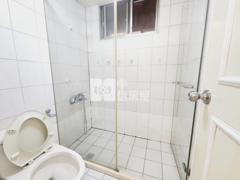 龍安商圈武陵愛買美3房車房屋室內格局與周邊環境