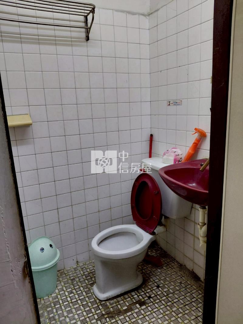 平鎮火車站旁優質二房電梯大樓房屋室內格局與周邊環境