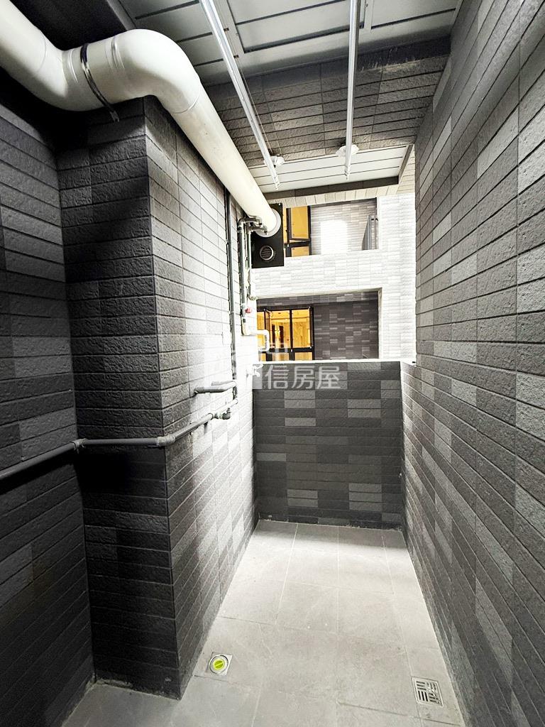 【新世紀】近青埔國小新大代代木二房車房屋室內格局與周邊環境