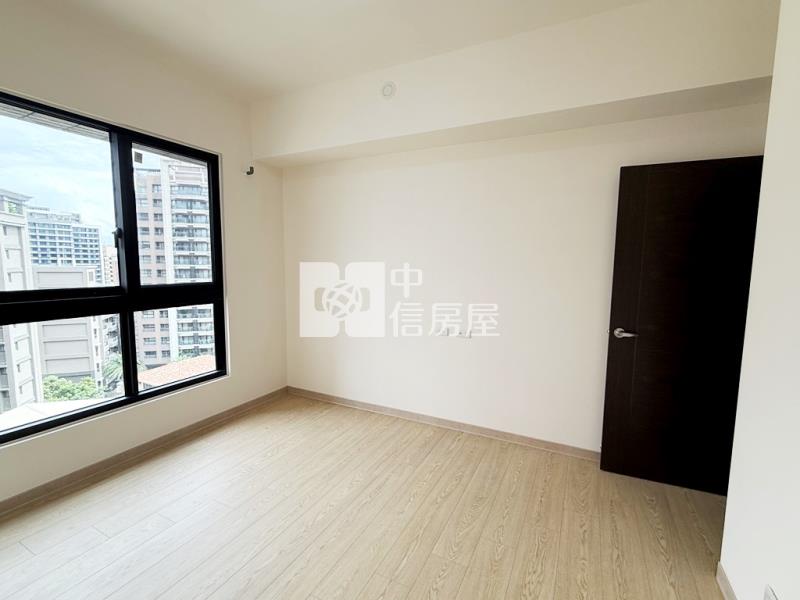 【新世紀】近青埔國小新大代代木二房車房屋室內格局與周邊環境