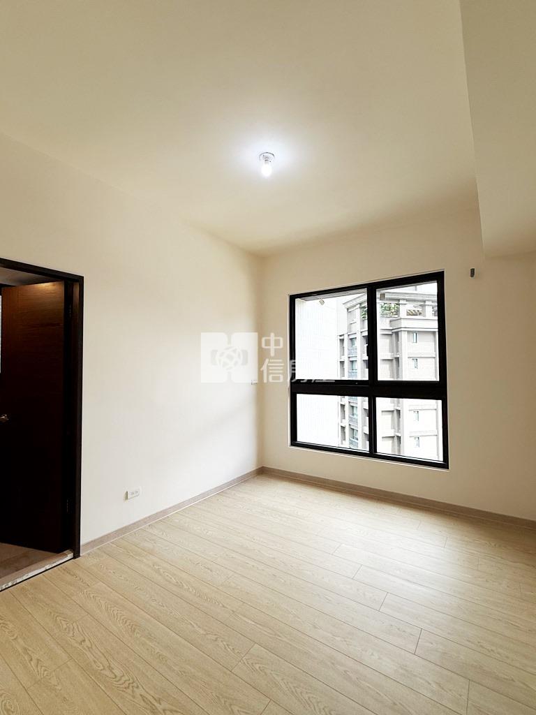 【新世紀】近青埔國小新大代代木二房車房屋室內格局與周邊環境