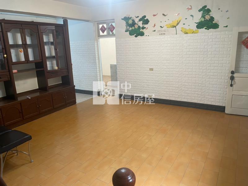 近大江稀有大地坪大面寬透天房屋室內格局與周邊環境