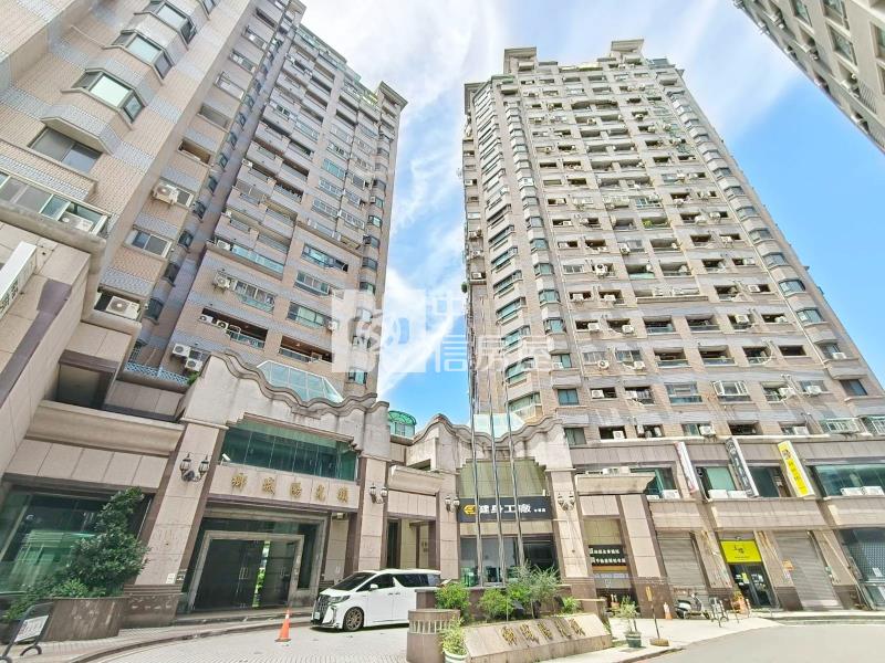 鄉城陽光鎮四房平車房屋室內格局與周邊環境