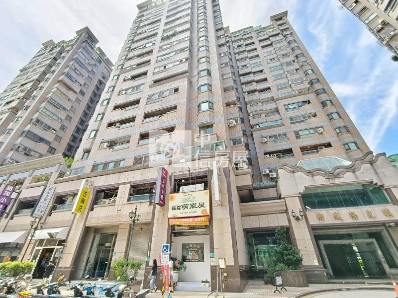 鄉城陽光鎮四房平車房屋室內格局與周邊環境