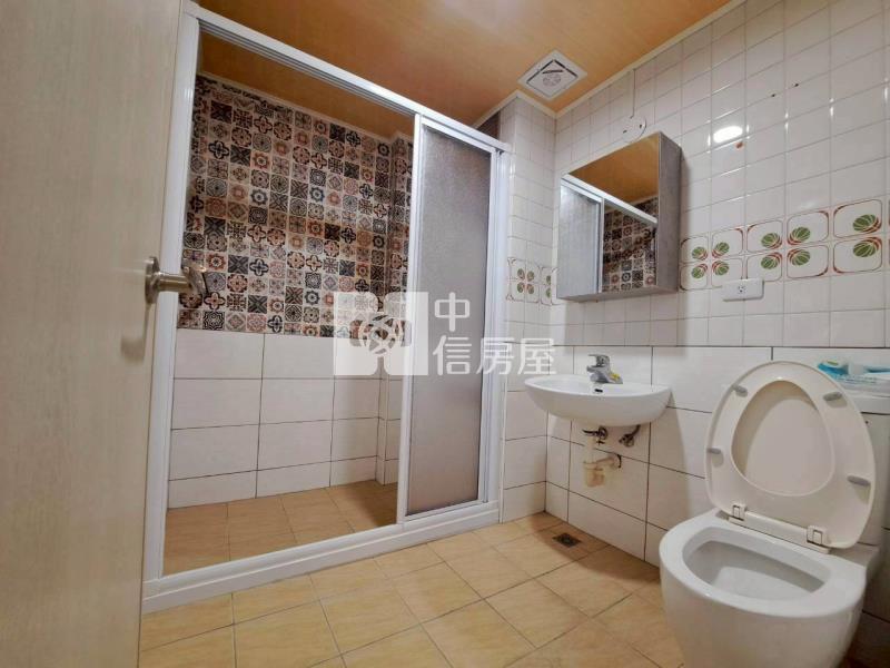 員林臨華成市場美公寓房屋室內格局與周邊環境