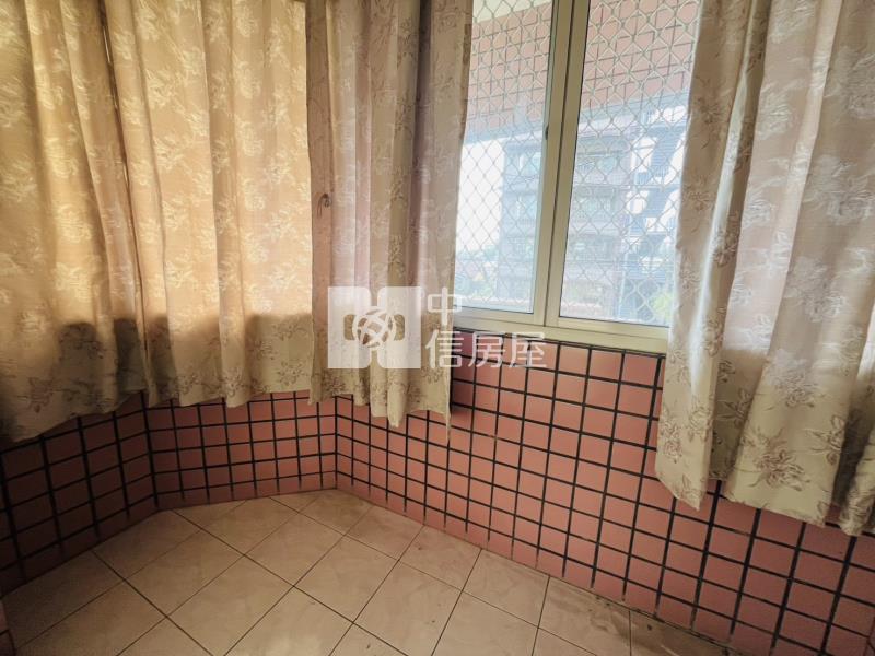 長治崑崙路大路邊4樓店住*專約*房屋室內格局與周邊環境