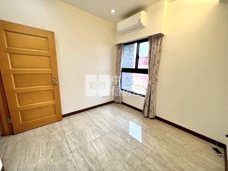 中壢SOGO海華國際星鑽兩房車房屋室內格局與周邊環境