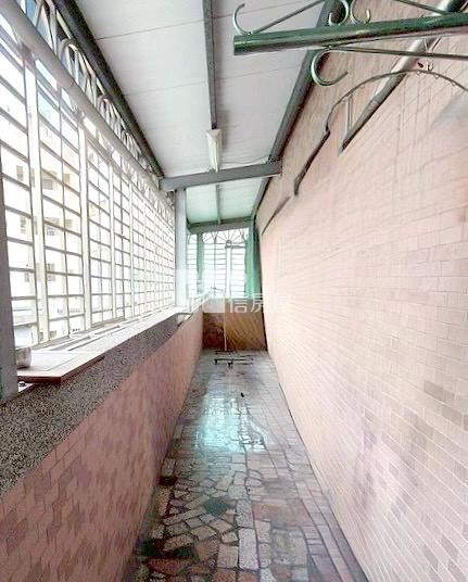 南屯黎明整棟透天房屋室內格局與周邊環境