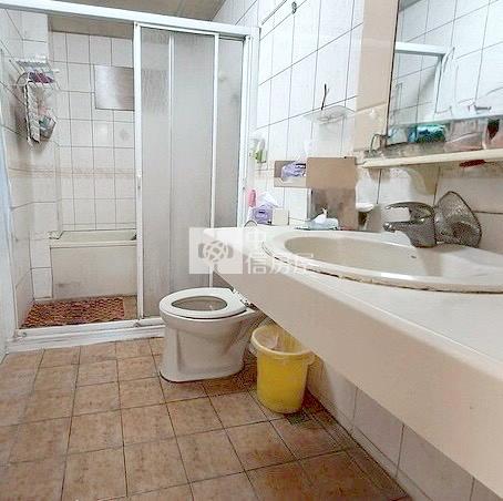 南屯黎明整棟透天房屋室內格局與周邊環境