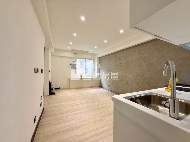 【安家】近龍岡商圈龍南路電梯套房房屋室內格局與周邊環境