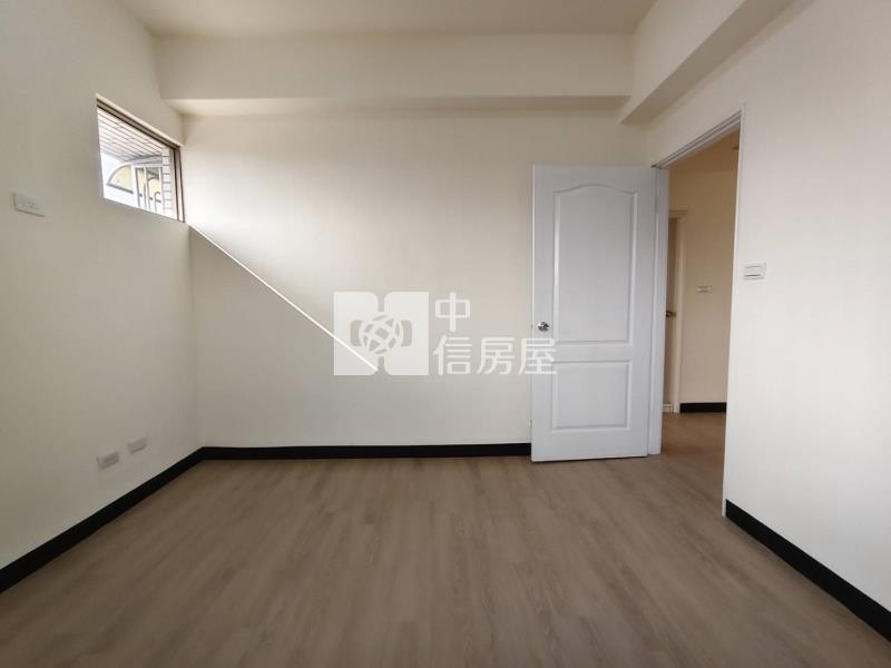 大寮中山學府景觀三房平車房屋室內格局與周邊環境