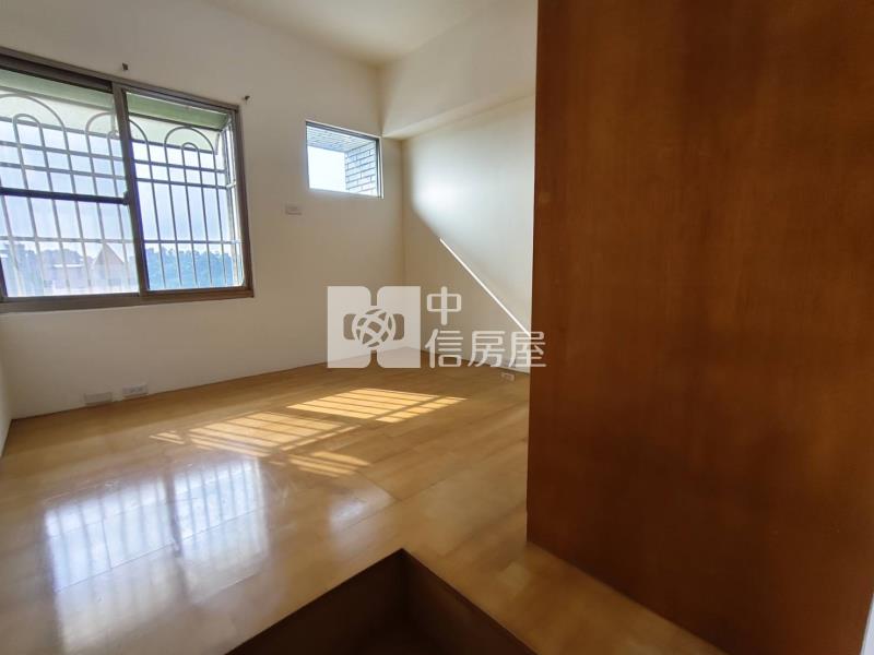 大寮中山學府景觀三房平車房屋室內格局與周邊環境