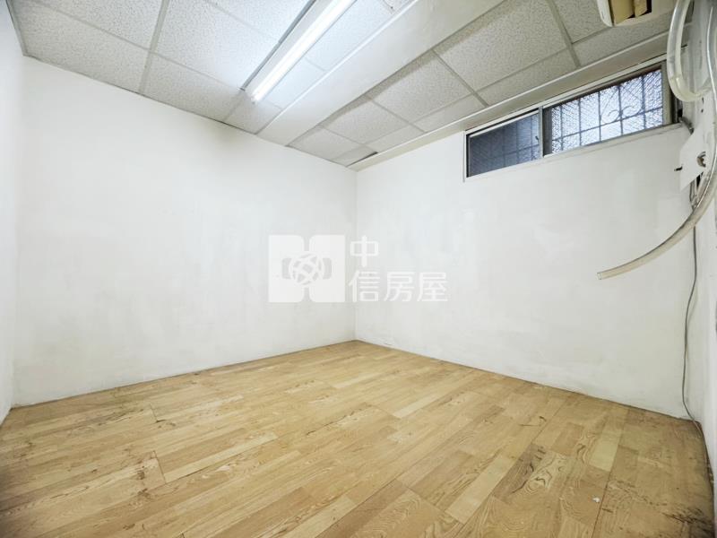 文中捷運站低總價三房公寓房屋室內格局與周邊環境