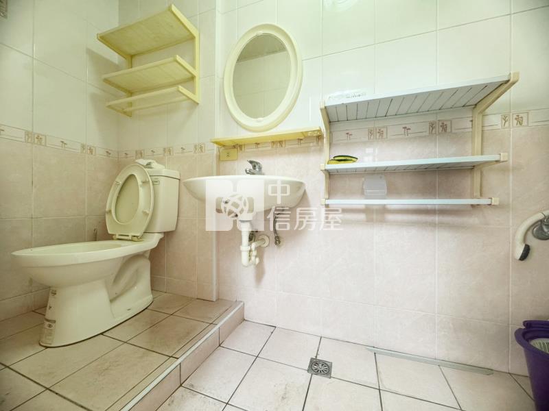 文中捷運站低總價三房公寓房屋室內格局與周邊環境