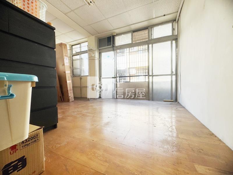 文中捷運站低總價三房公寓房屋室內格局與周邊環境