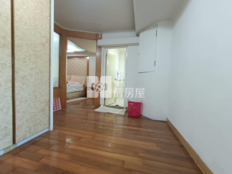 太平@金玉滿堂@邊間大透天房屋室內格局與周邊環境