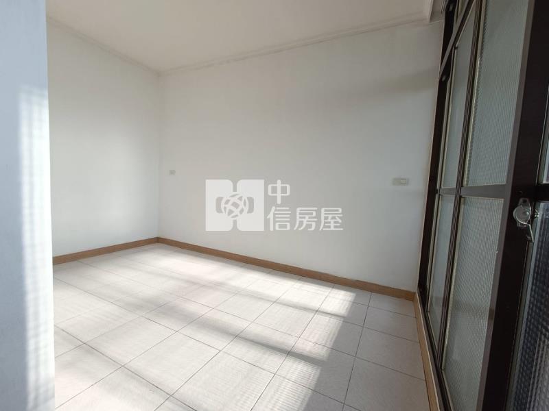 太平@金玉滿堂@邊間大透天房屋室內格局與周邊環境