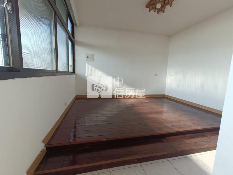 太平@金玉滿堂@邊間大透天房屋室內格局與周邊環境