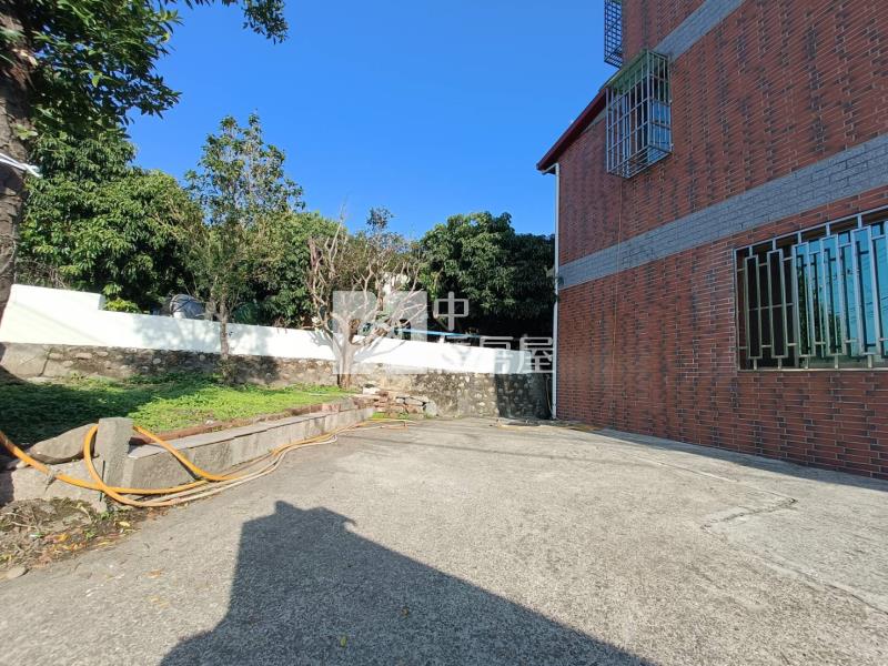 太平@金玉滿堂@邊間大透天房屋室內格局與周邊環境