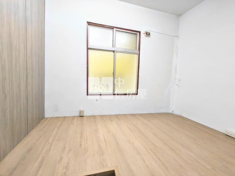 太平*三代同堂7房大透天*有孝親房.邊間.房屋室內格局與周邊環境