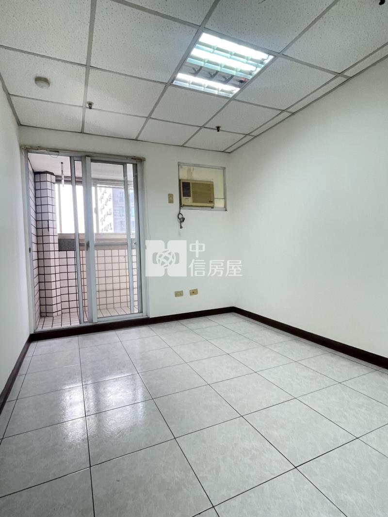 文心崇德3房雙平車捷運宅房屋室內格局與周邊環境