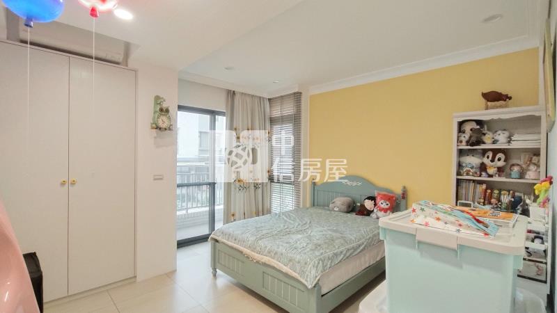 閑谷。世外桃源。前庭後院邊間別墅可停雙車房屋室內格局與周邊環境