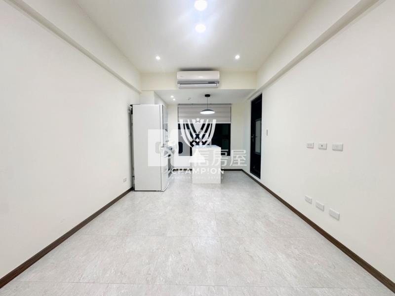 【冠軍】星野區玄關戶兩房車房屋室內格局與周邊環境