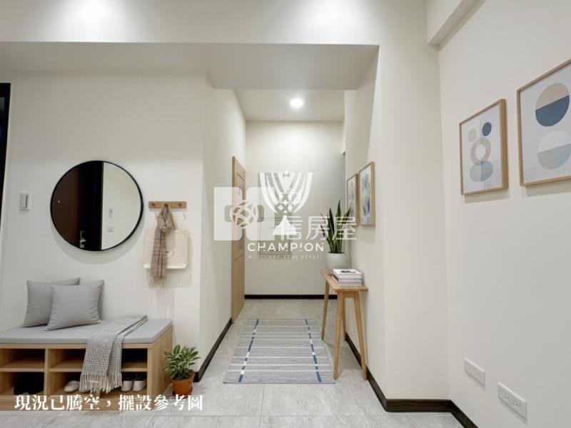 【冠軍】星野區玄關戶兩房車房屋室內格局與周邊環境