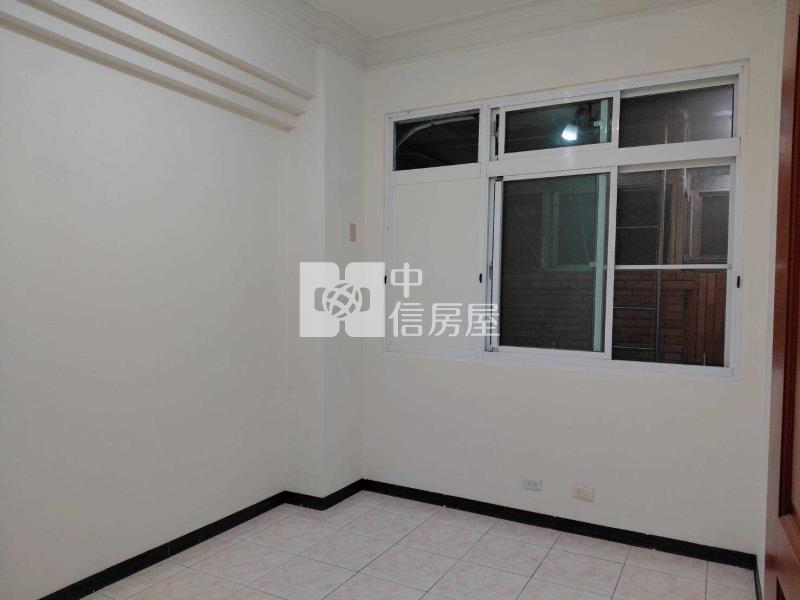 平鎮文化國小中庭花園一樓+平面車位房屋室內格局與周邊環境