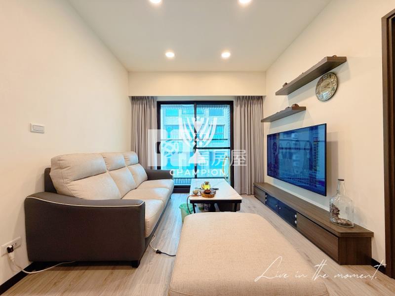 【冠軍】海豔頂樓裝潢兩房車房屋室內格局與周邊環境