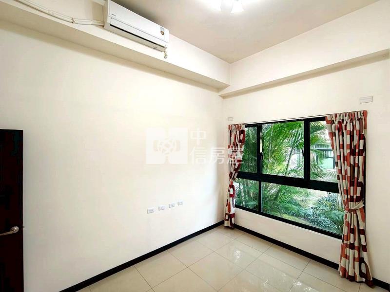 新光重劃寓上樂灣挑高兩房車位房屋室內格局與周邊環境