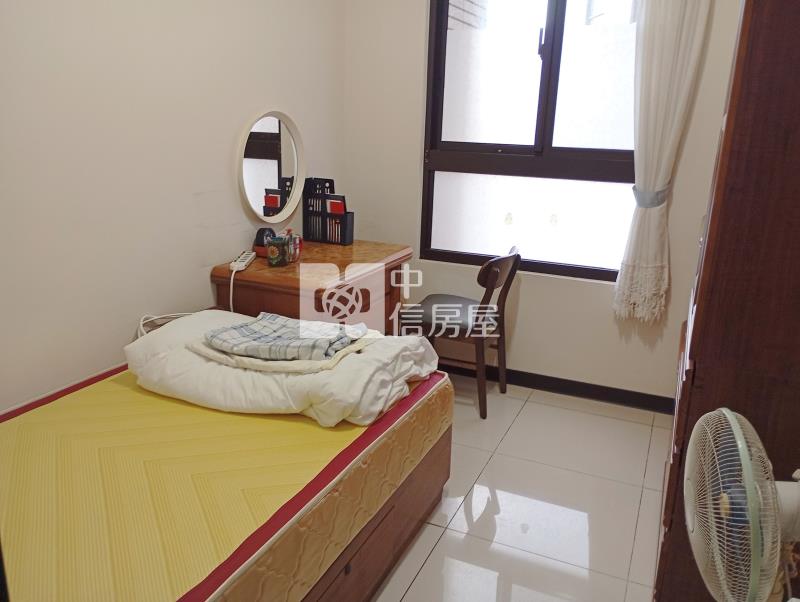 勝美大禮11年屋2房車位美廈房屋室內格局與周邊環境