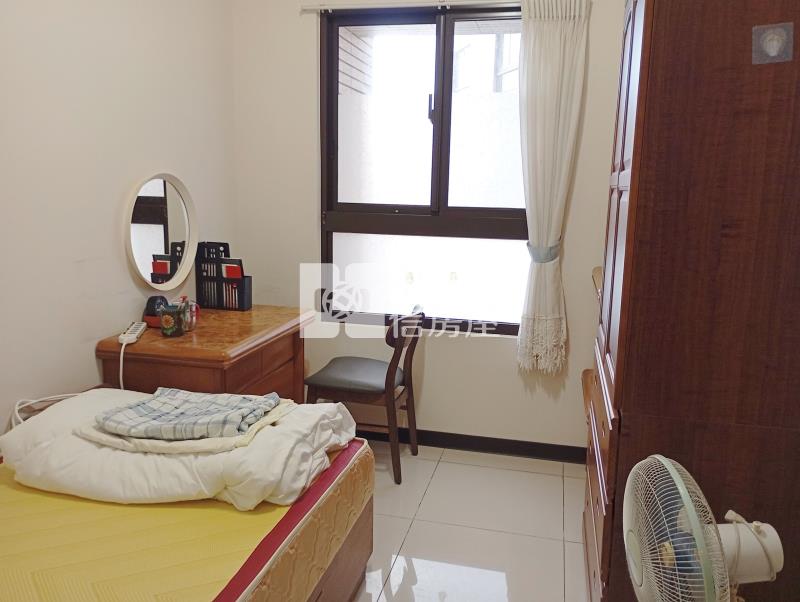 勝美大禮11年屋2房車位美廈房屋室內格局與周邊環境