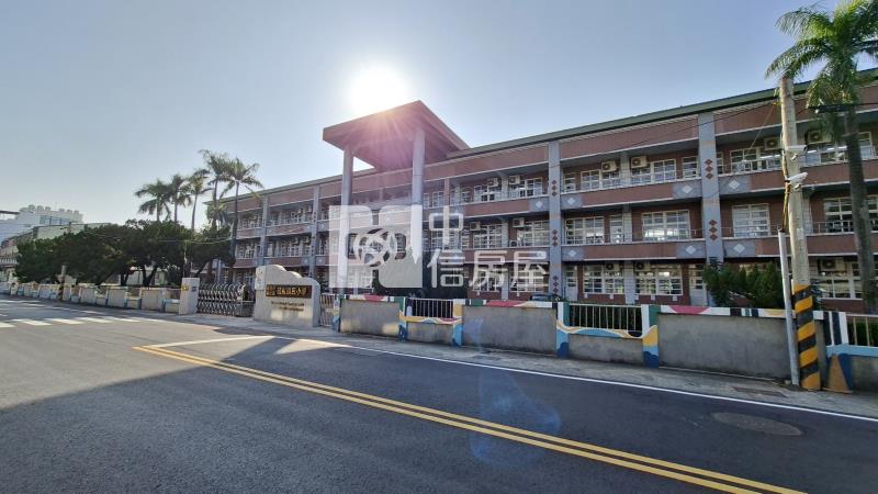 善化茄拔國小鄰社區農地房屋室內格局與周邊環境