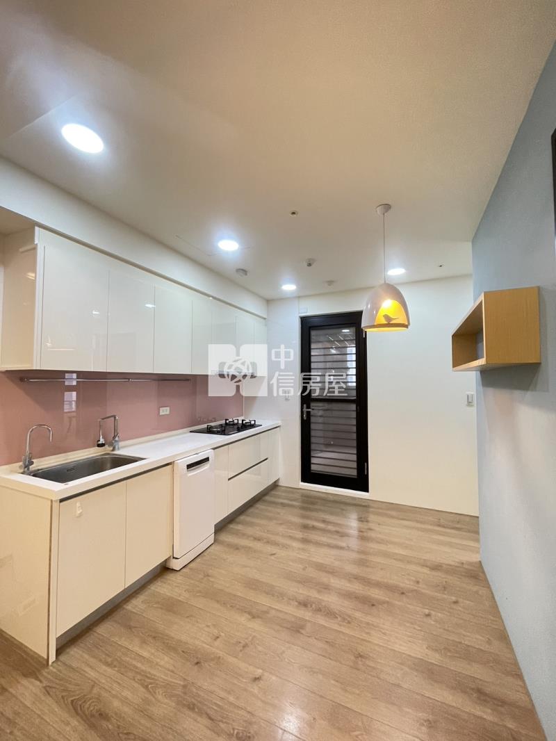 中科雲世紀超值3房雙車房屋室內格局與周邊環境