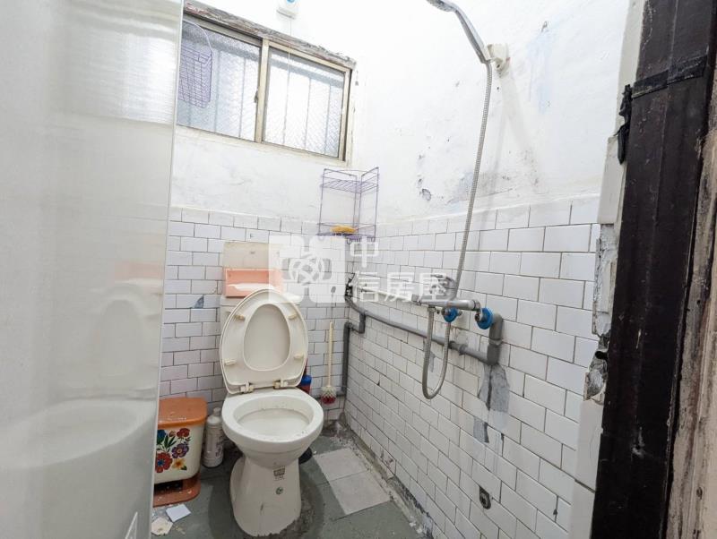 龍潭國軍醫院旁低總價透天房屋室內格局與周邊環境