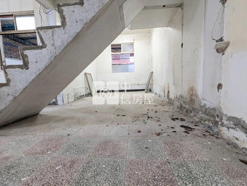 龍潭國軍醫院旁低總價透天房屋室內格局與周邊環境