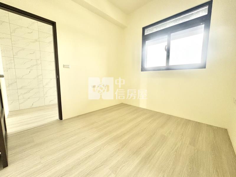 斗六石榴全新二房+平面車位B房屋室內格局與周邊環境