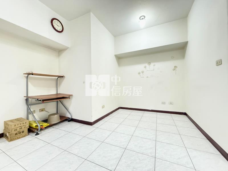 文心崇德捷運人間美村大二房美廈房屋室內格局與周邊環境