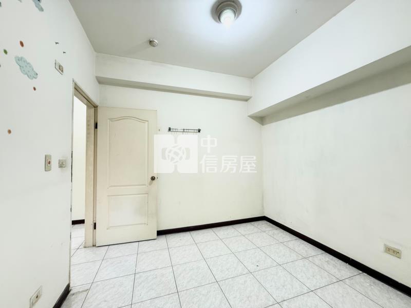 文心崇德捷運人間美村大二房美廈房屋室內格局與周邊環境