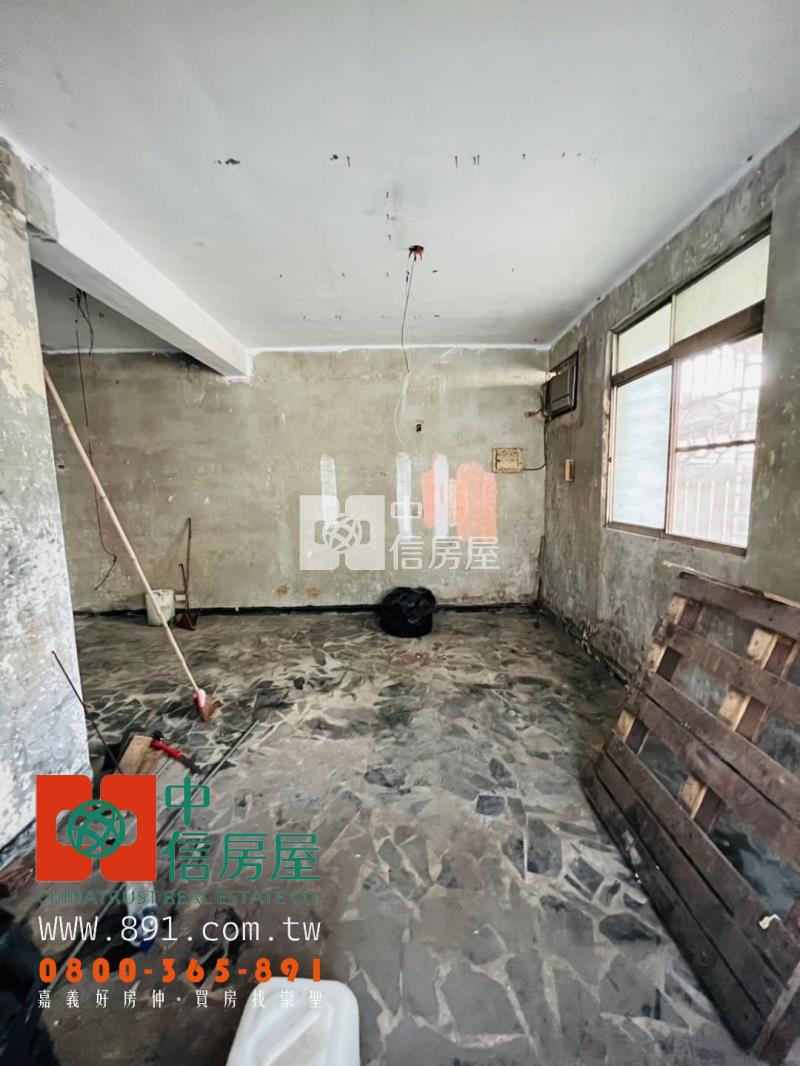 後庄商圈需整理雙車庫別墅房屋室內格局與周邊環境