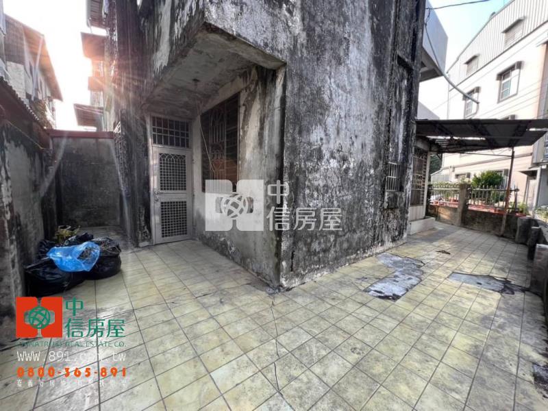 後庄商圈需整理雙車庫別墅房屋室內格局與周邊環境