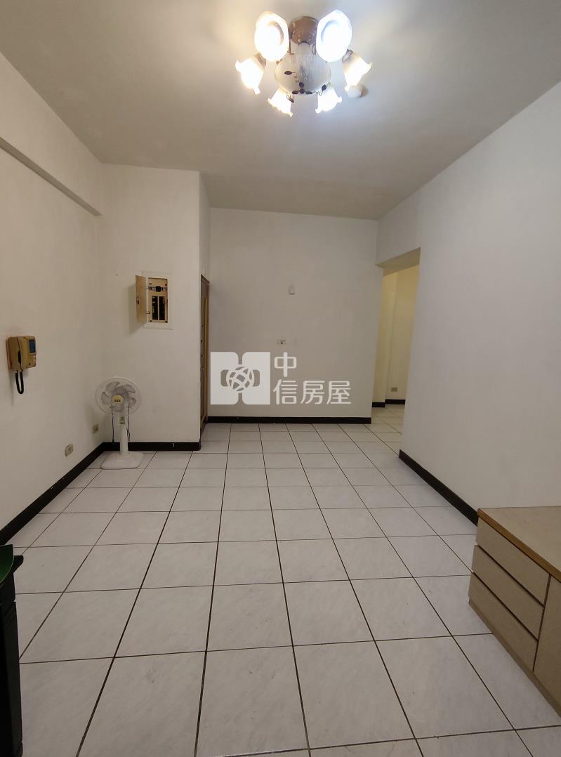 大有商圈雙語學區三房車房屋室內格局與周邊環境