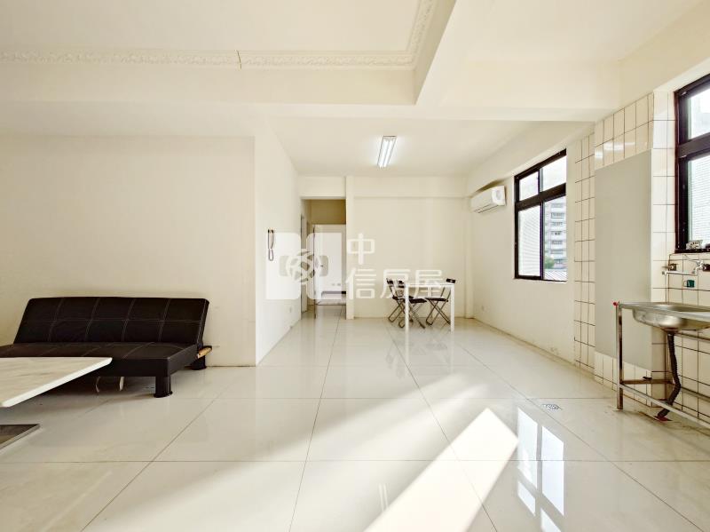 近一中商圈三房二樓公寓房屋室內格局與周邊環境