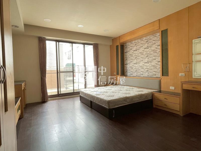 【豐邑棕櫚泉】豐邑棕櫚泉｜興安昌平雙商圈｜臨路店墅房屋室內格局與周邊環境